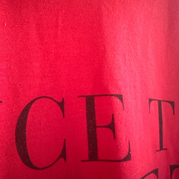 Blank Space Official Taylor Swift Merch Red Shirt - Picture 5 of 8